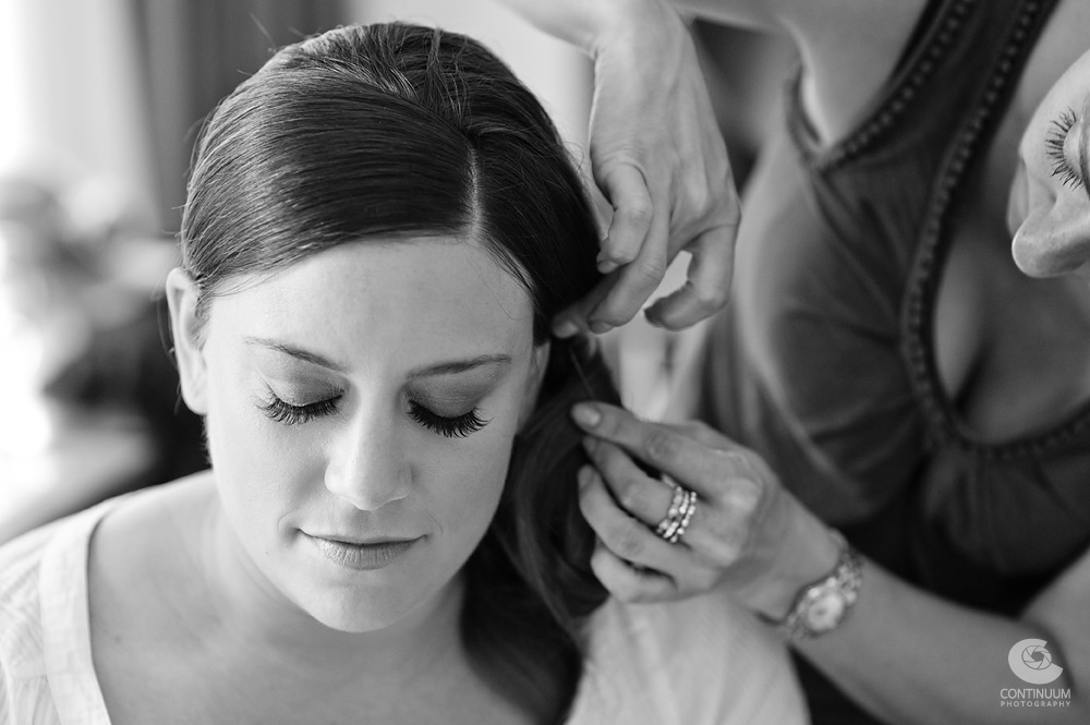 final touches on the bride