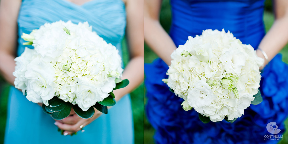 white bridesmaids bouquets