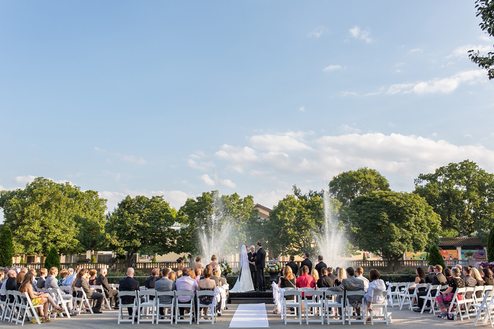 brookfield zoo wedding chicago 30