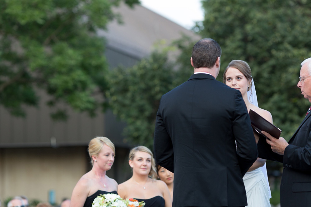 brookfield zoo wedding chicago 35