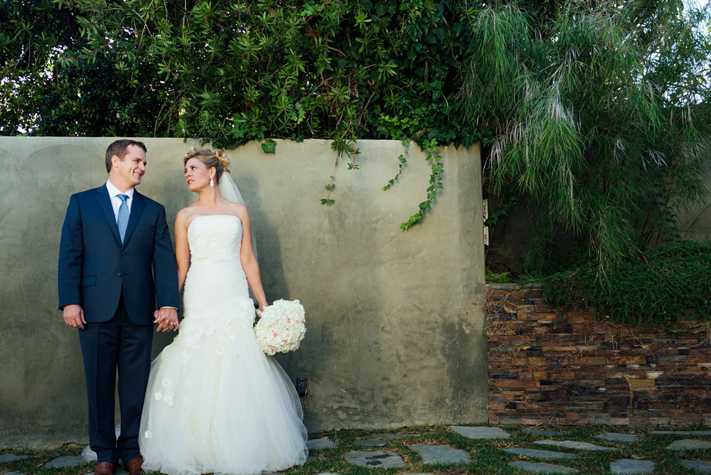 intimate santa monica beach wedding 17