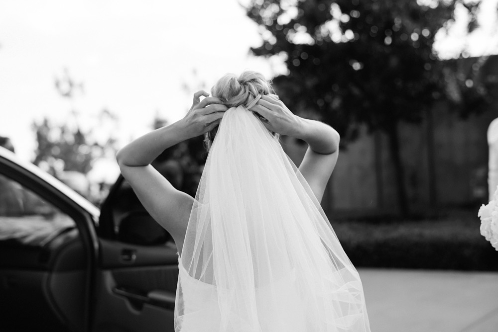 intimate santa monica beach wedding 25