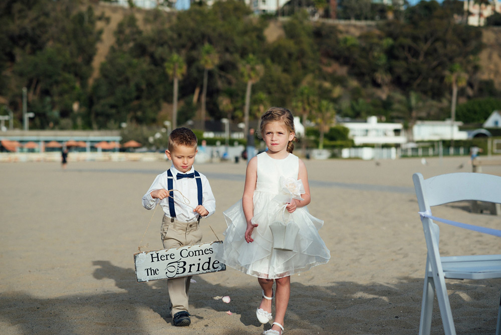 intimate santa monica beach wedding 30