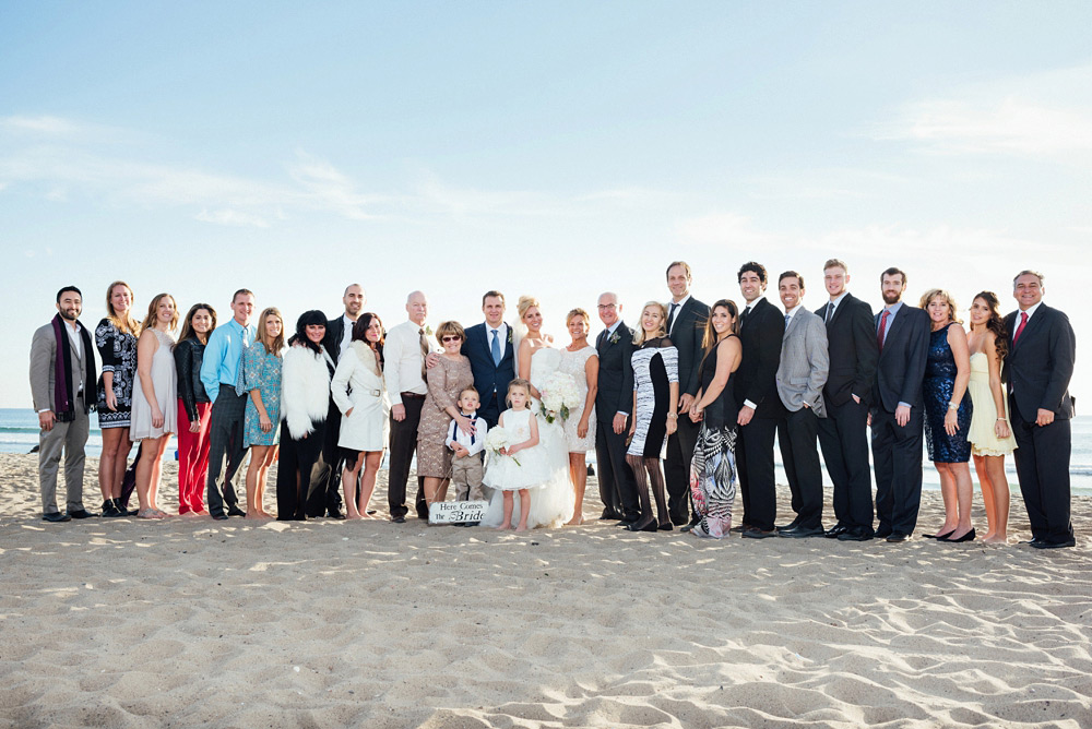 intimate santa monica beach wedding 45
