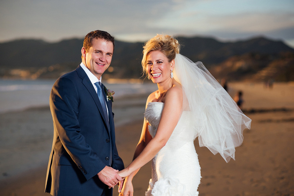 intimate santa monica beach wedding 47